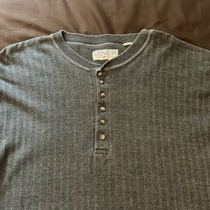 Diner men’s long sleeved t-shirt size XL